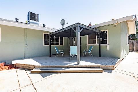5833 Parkoaks Dr, Carmichael, CA 95608 photo 24
