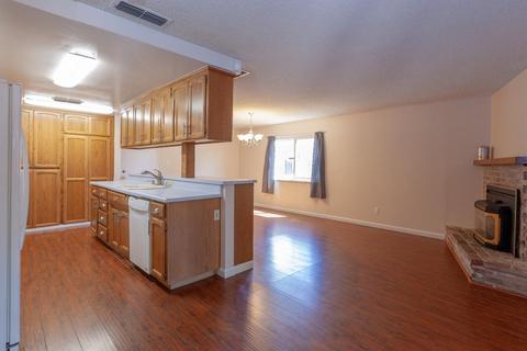 5833 Parkoaks Dr, Carmichael, CA 95608 photo 18