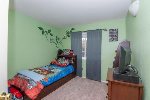 40 E Ferdinand St, Tracy, CA 95376 photo 20