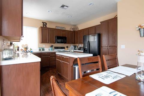40 E Ferdinand St, Tracy, CA 95376 photo 13
