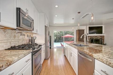 6219 Hilltop Dr, Carmichael, CA 95608 photo 2
