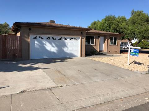 695 O St, Lathrop, CA 95330 photo 11