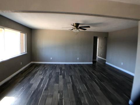 695 O St, Lathrop, CA 95330 photo 2