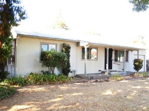 11 E Harper St, Stockton, CA 95204 photo 4