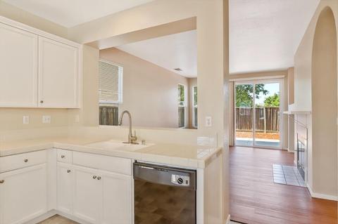 379 Burlington Dr, Tracy, CA 95376 photo 10