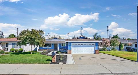 2021 Yosemite Dr, Lodi, CA 95242 photo 1