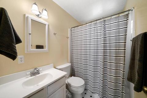 6630 Templeton Dr, Carmichael, CA 95608 photo 15