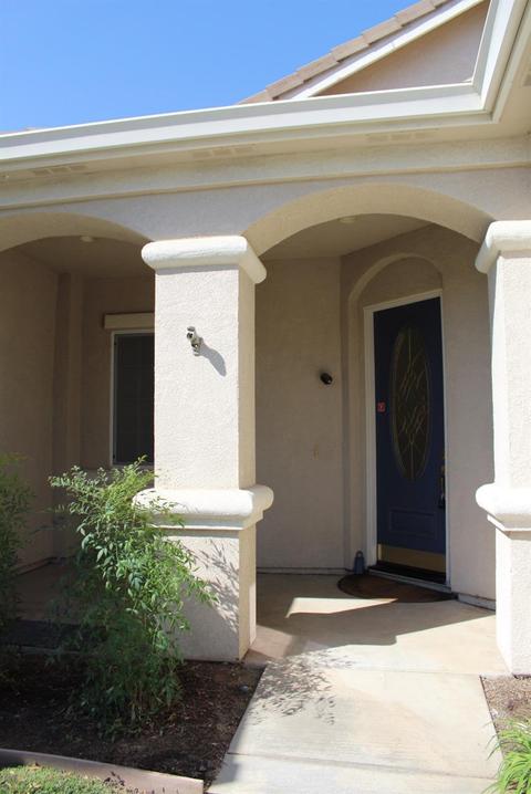369 Sea Cv, Ripon, CA 95366 photo 2