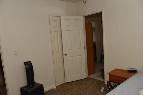 224 El Paso Ave, Modesto, CA 95351 photo 9