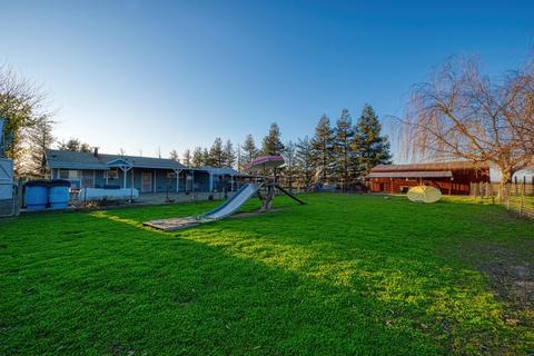 867 Olive Ave, Patterson, CA 95363 photo 7