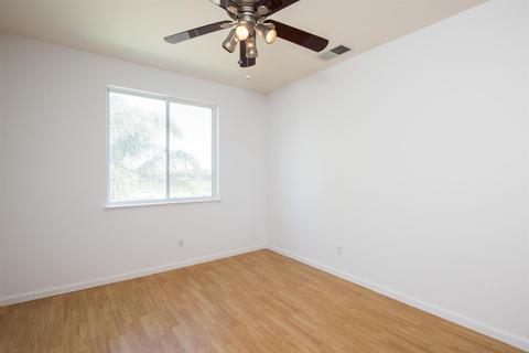 1409 Lecourbe Ct, Modesto, CA 95356 photo 41