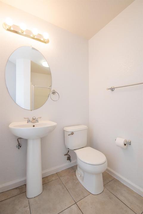 1409 Lecourbe Ct, Modesto, CA 95356 photo 28