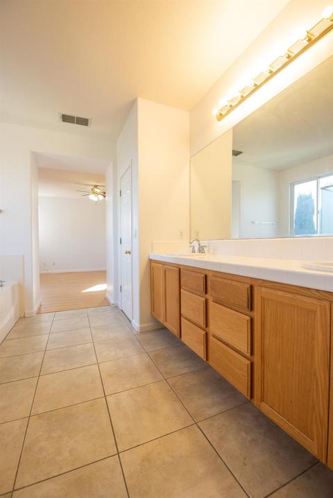 1409 Lecourbe Ct, Modesto, CA 95356 photo 38