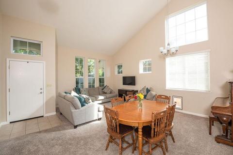 3904 Dudley Ln, Modesto, CA 95355 photo 5