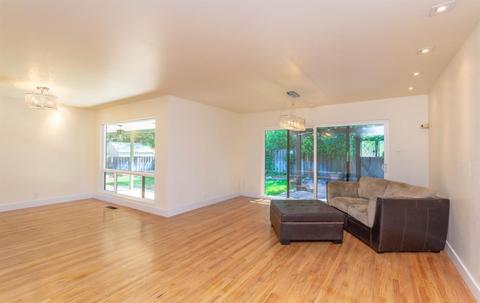 4738 Oakfield Cir, Carmichael, CA 95608 photo 4