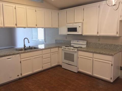 1709 Chaney Dr, Modesto, CA 95351 photo 2