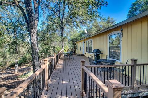 460 Oak St, San Andreas, CA 95249 photo 2