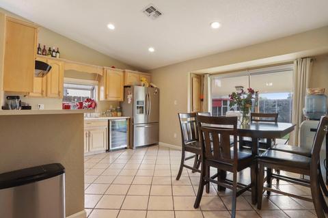 4950 John Wayne Dr, Ceres, CA 95307 photo 6