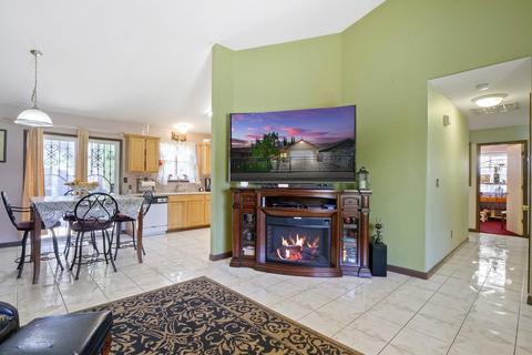 2017 Time Square Ln, Stockton, CA 95206 photo 11