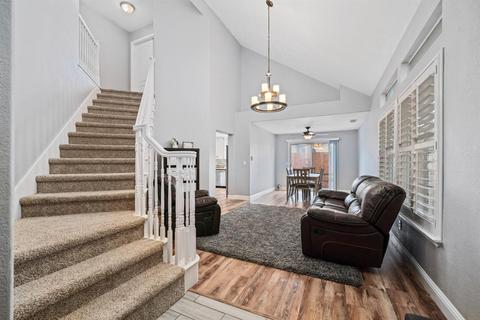 6013 Amir Ln, Carmichael, CA 95608 photo 4
