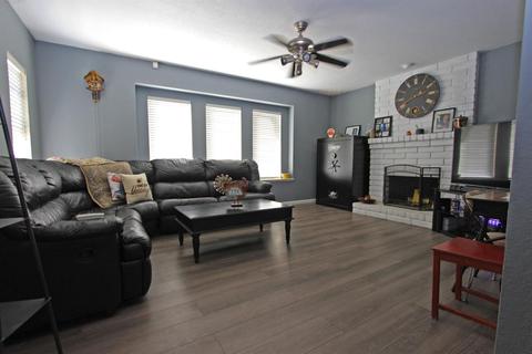 1100 Lillian Dr, Modesto, CA 95355 photo 7