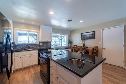 708 E Rumble Rd, Modesto, CA 95350 photo 13