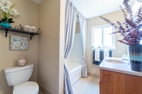 708 E Rumble Rd, Modesto, CA 95350 photo 20