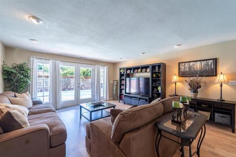 708 E Rumble Rd, Modesto, CA 95350 photo 10