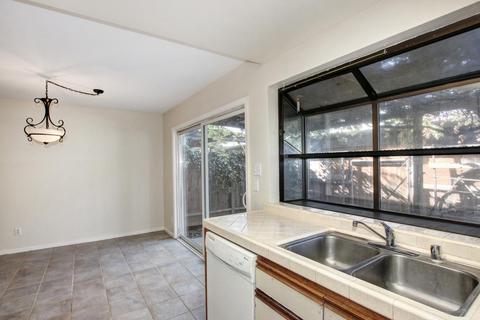 5217 Gibbons Dr, Carmichael, CA 95608 photo 12