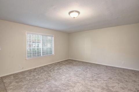 5217 Gibbons Dr, Carmichael, CA 95608 photo 4