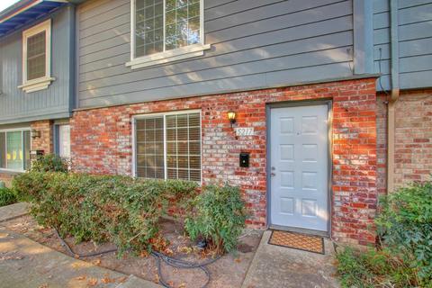 5217 Gibbons Dr, Carmichael, CA 95608 photo 27