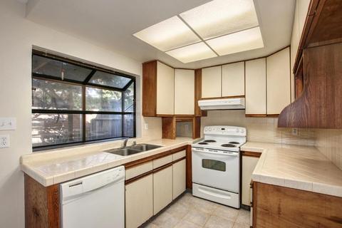 5217 Gibbons Dr, Carmichael, CA 95608 photo 10