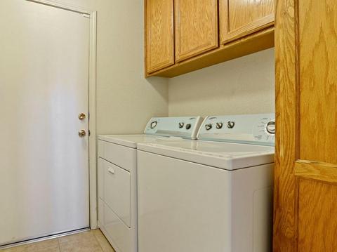807 Sugar Pine Dr, Lathrop, CA 95330 photo 16