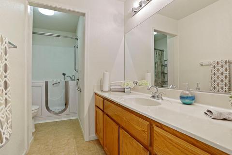 807 Sugar Pine Dr, Lathrop, CA 95330 photo 18