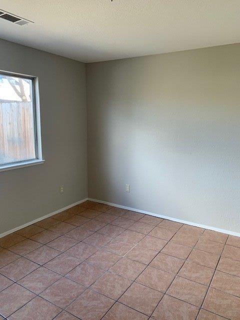 1212 Herndon Rd, Modesto, CA 95351 photo 7