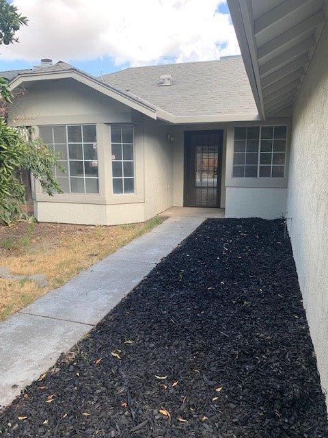 1212 Herndon Rd, Modesto, CA 95351 photo 1