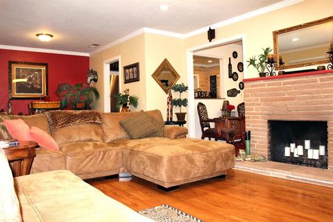 222 N 6th St, Patterson, CA 95363 photo 5
