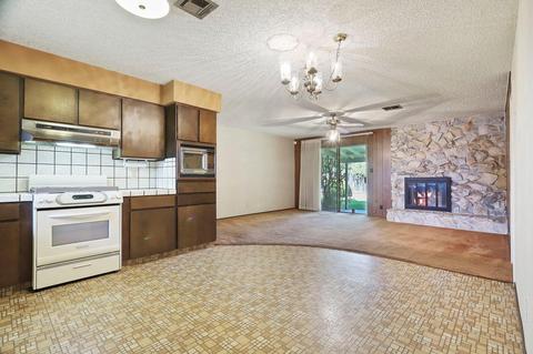 1609 W Vine St, Lodi, CA 95242 photo 12