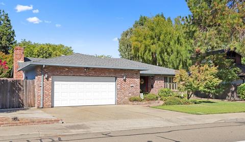 805 S Mills Ave, Lodi, CA 95242 photo 1