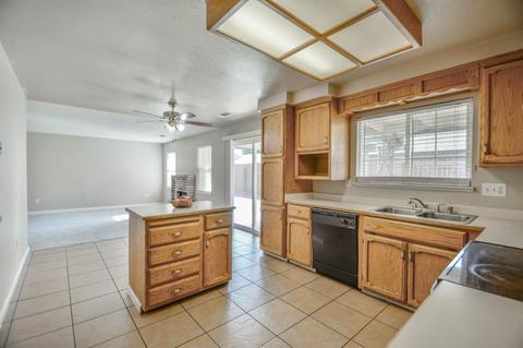 2009 Mount Mckinley Ct, Modesto, CA 95358 photo 11
