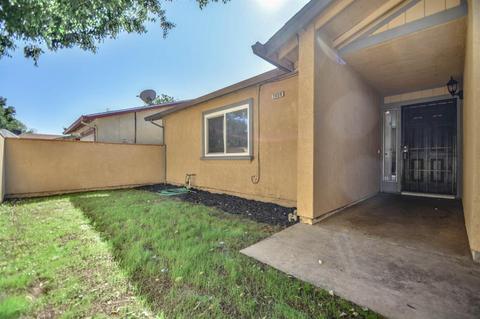 2009 Mount Mckinley Ct, Modesto, CA 95358 photo 2