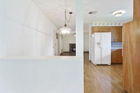 1227 S Avena, Lodi, CA 95240 photo 8