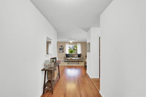 682 Bianco Ct, Davis, CA 95616 photo 5
