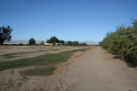 7734 Jennings Rd, Modesto, CA 95358 photo 1