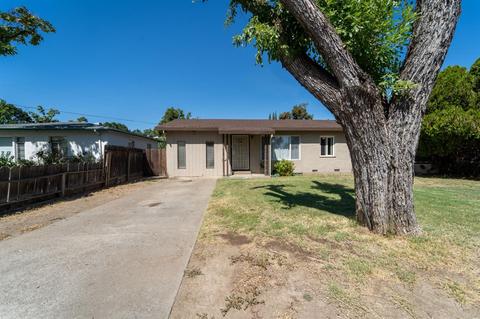 937 Badgley Dr, Modesto, CA 95350 photo 1