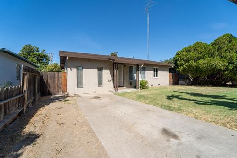 937 Badgley Dr, Modesto, CA 95350 photo 3