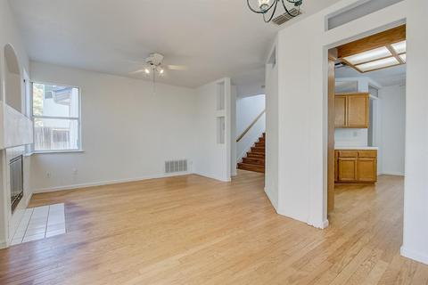 8116 Deer Spring Cir, Antelope, CA 95843 photo 7