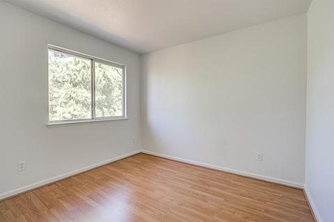 8116 Deer Spring Cir, Antelope, CA 95843 photo 21