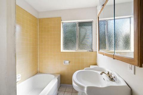 1005 W 8th St, Davis, CA 95616 photo 6
