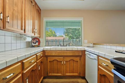 2633 Maxine Dr, Modesto, CA 95350 photo 11